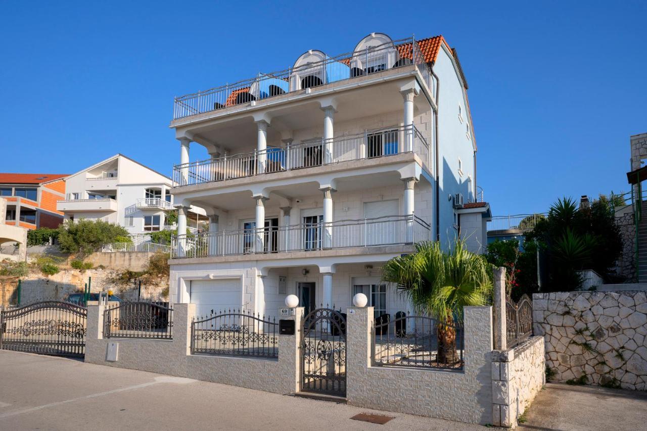 Apartments Matkovic Hvar Town Exterior photo
