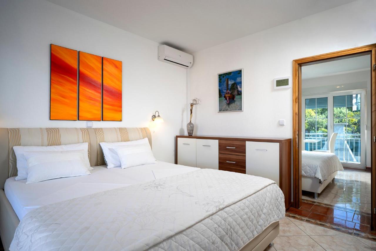 Apartments Matkovic Hvar Town Exterior photo
