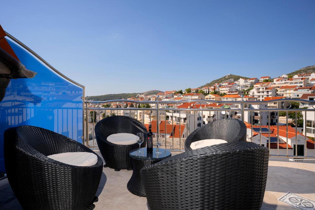 Apartments Matkovic Hvar Town Exterior photo