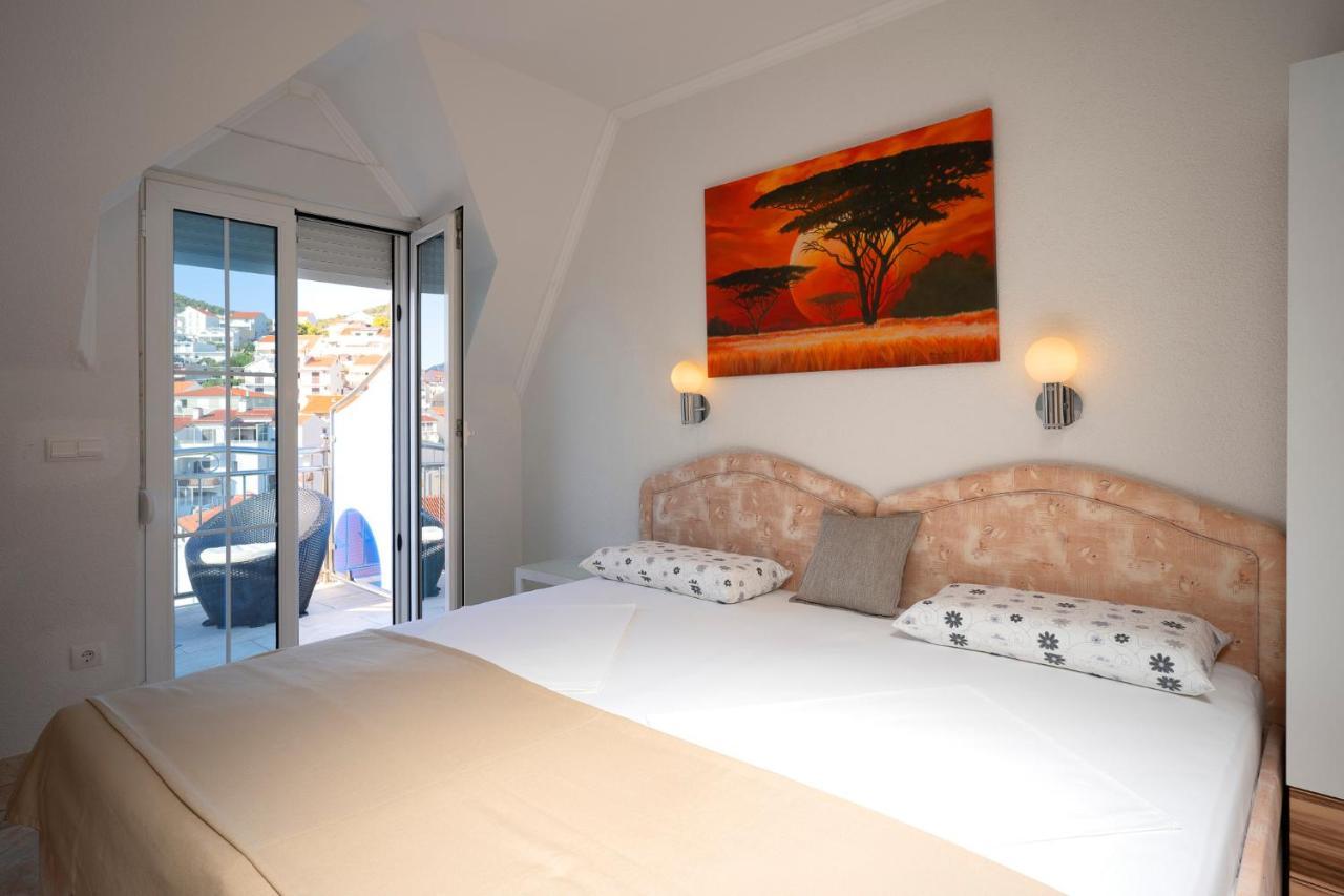 Apartments Matkovic Hvar Town Exterior photo