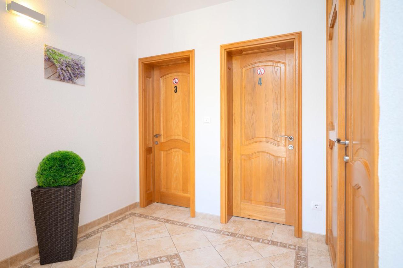 Apartments Matkovic Hvar Town Exterior photo