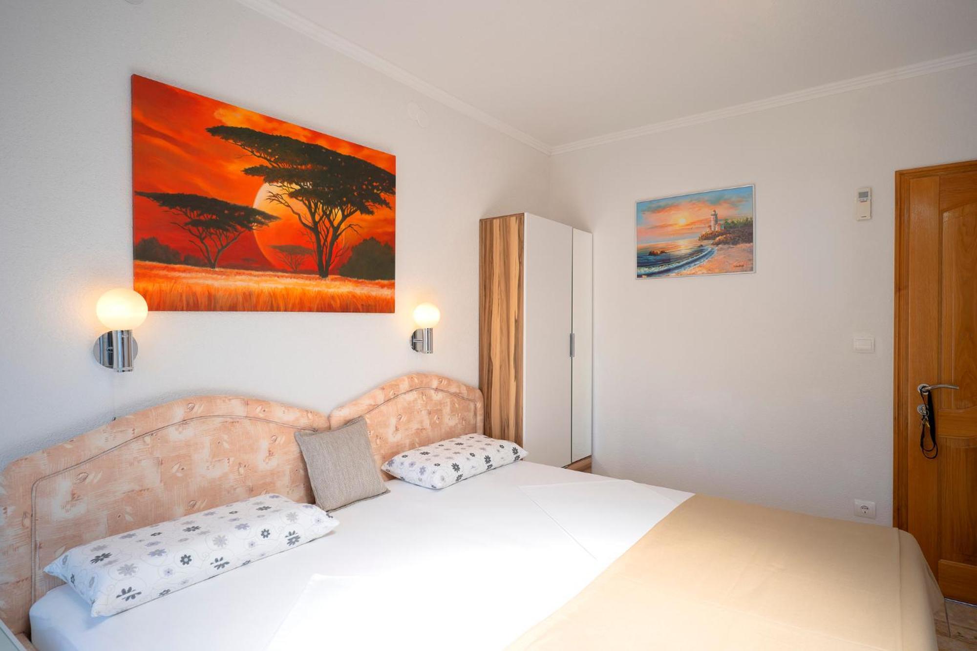 Apartments Matkovic Hvar Town Room photo