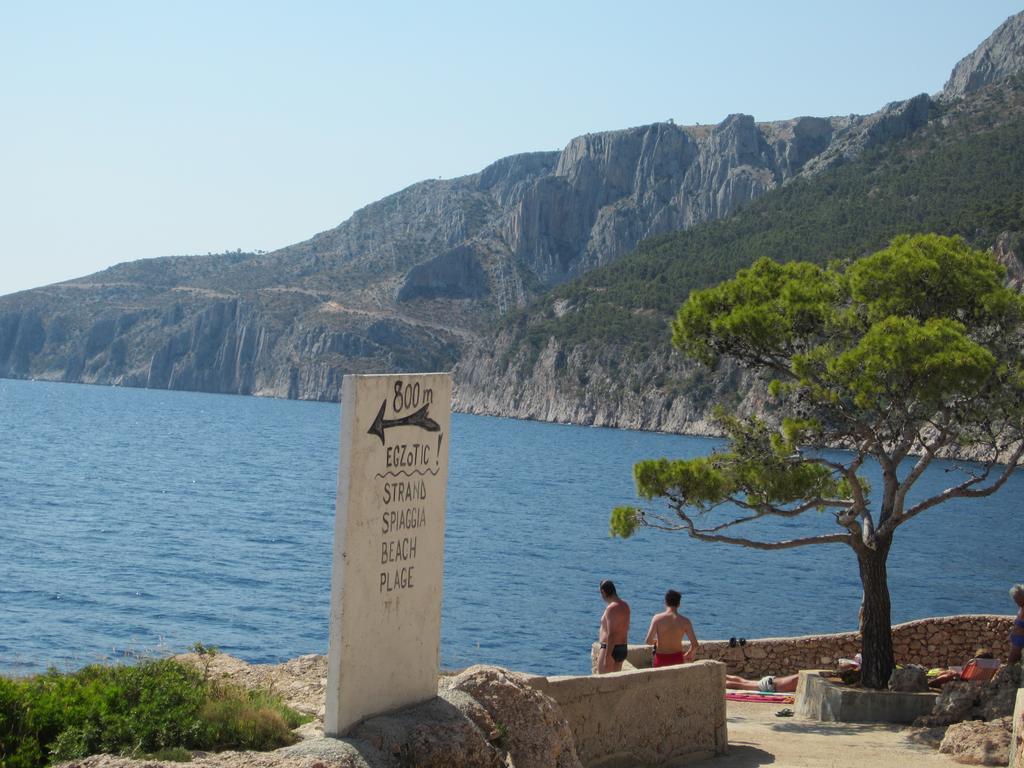 Apartments Matkovic Hvar Town Exterior photo